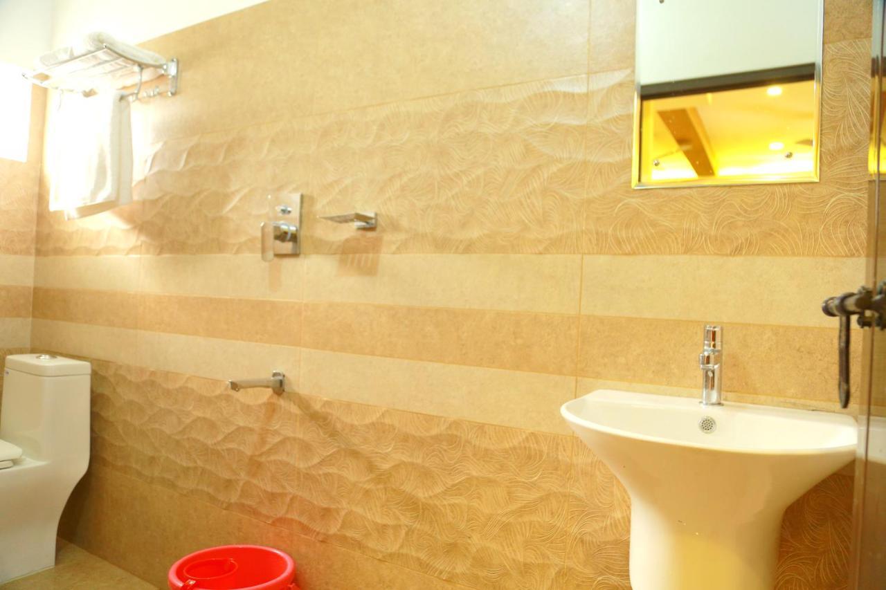 Отель Metro Residency Коччи Экстерьер фото